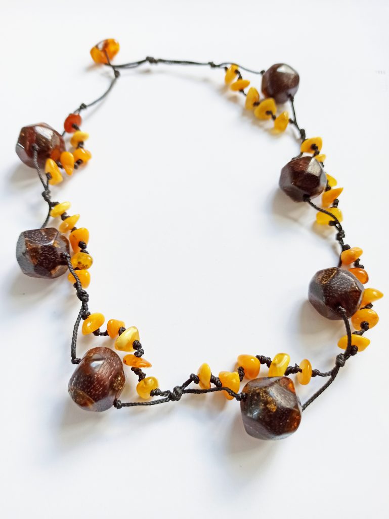 Kolia+kolczyki handmade drewno+bursztyn